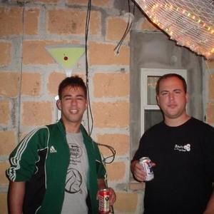 Meet your Posher, Johnnie